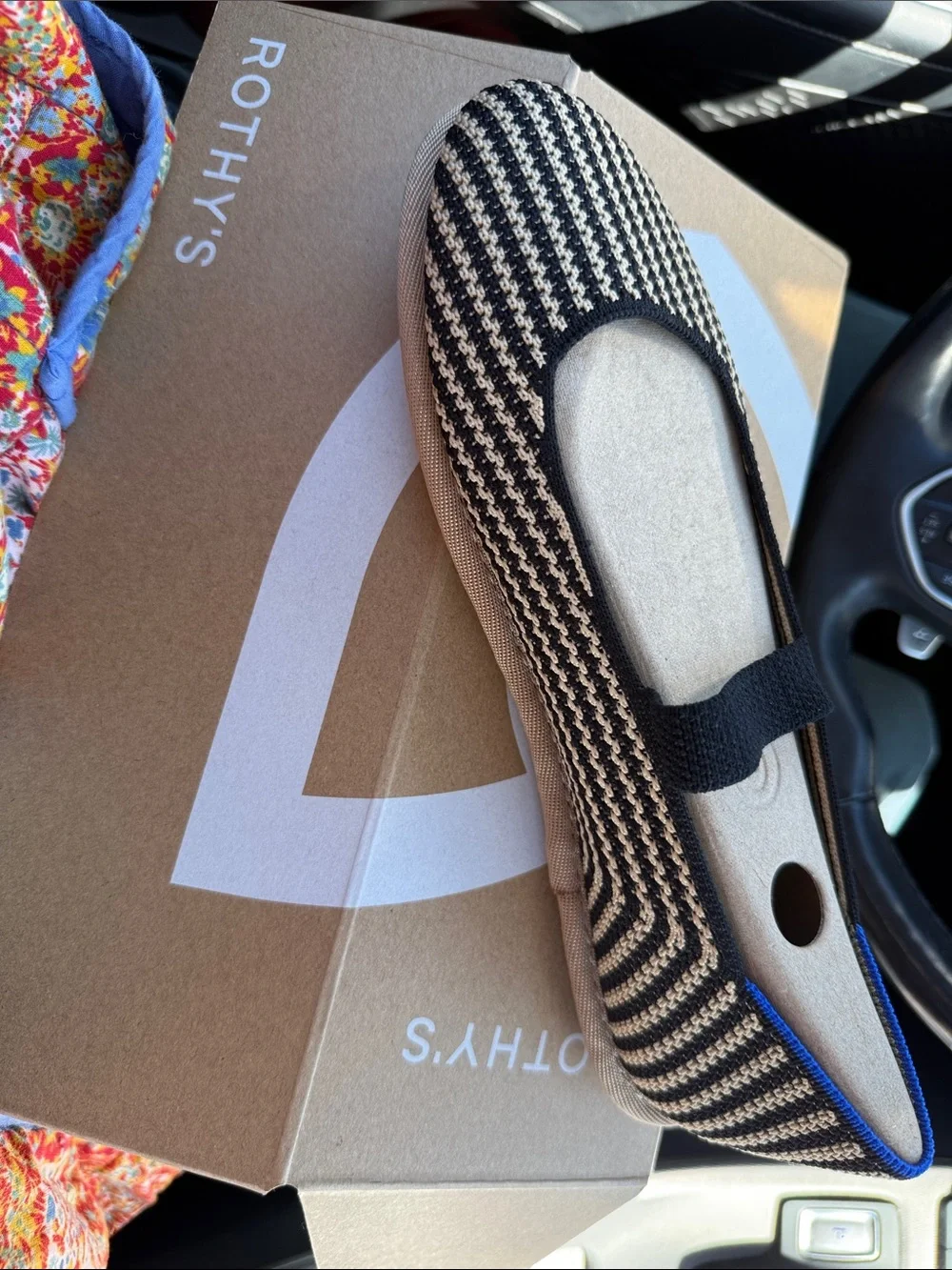 New in box - Rothy's The Cruiser Mary Jane - Toffee Stripe Size 9.5